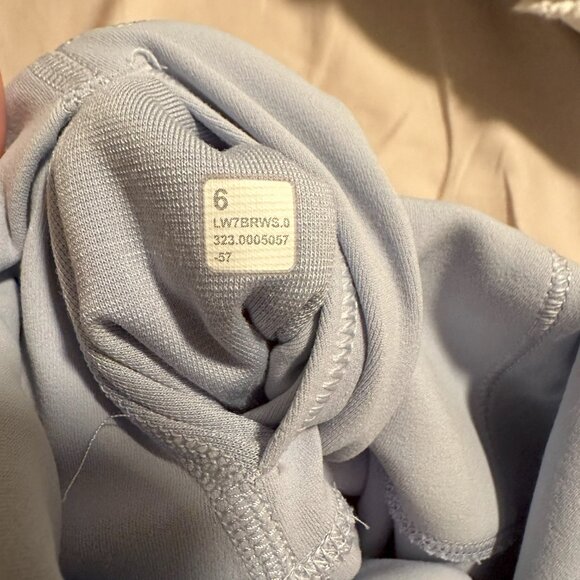 Lululemon Align High-Rise Short 6" inseam Size 6 - Blue Linen - Picture 7 of 7